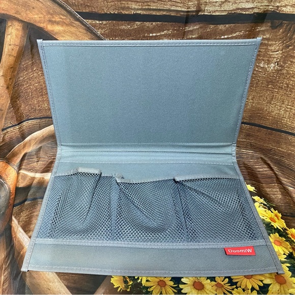 🦋NWOT Bedside storage organizer - Picture 2 of 4